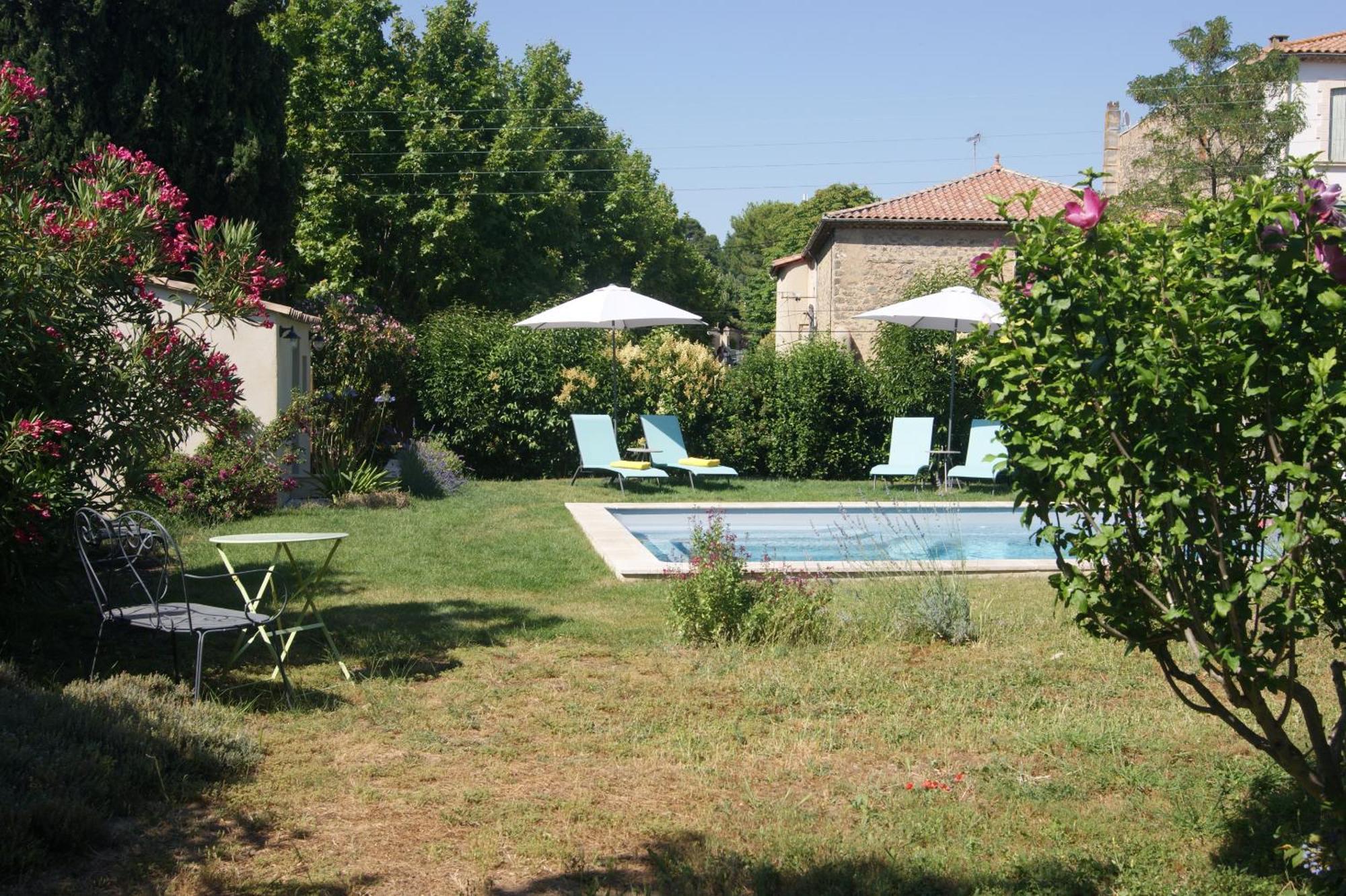 Bed and Breakfast Le Petit Moliere Servian Экстерьер фото